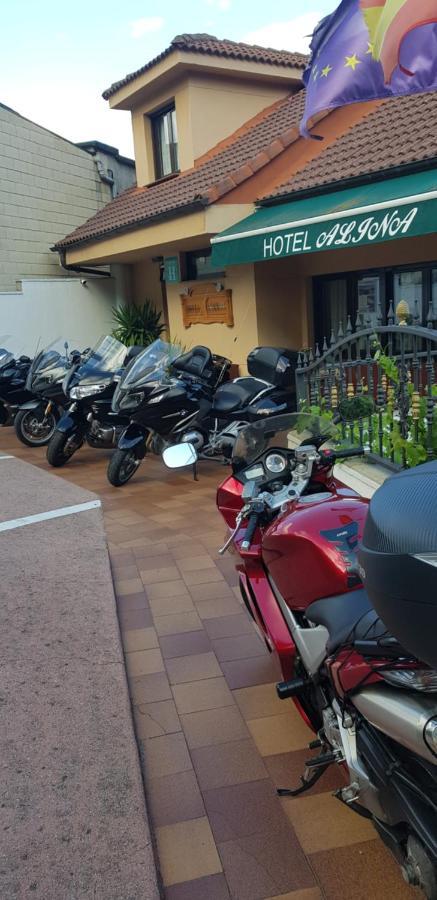 Hotel Alina กันกัส เดล นาเซอา ภายนอก รูปภาพ